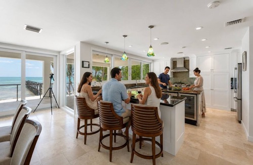 Islamorada House | Private Beachfront Estate with Resort-Style Pool & Pier