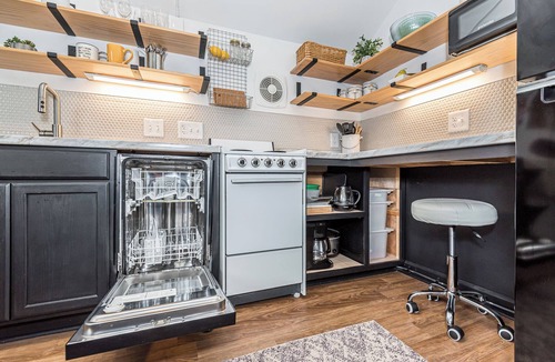 Cary Apartment | Private & furnished 1Bed/1Bath Studio in Cary