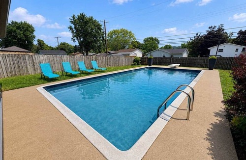 Royal Manor House | Private Heated Pool Hot Tub Fenced Yard