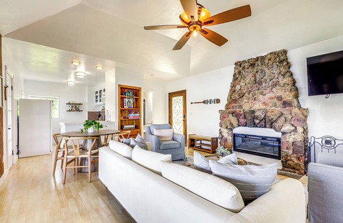 Lower Lake Cottage | Private Hot Tub w/Water Views: Lower Lake Getaway