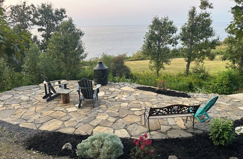 Saint-Maxime-du-Mont-Louis House | Private House with a breathtaking cliffside view of the Saint Laurence river.