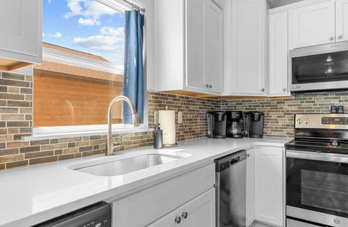 Kimberling City House | Private Indoor Pool! Sleeps 35 + Lake View!