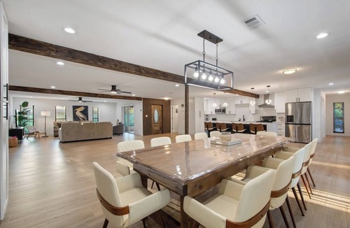 North Sarasota House | Private Pickleball & Pool Oasis