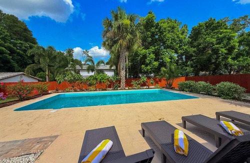 Winter Haven Villa | Private Pool Game Room Fun Fenced Yard