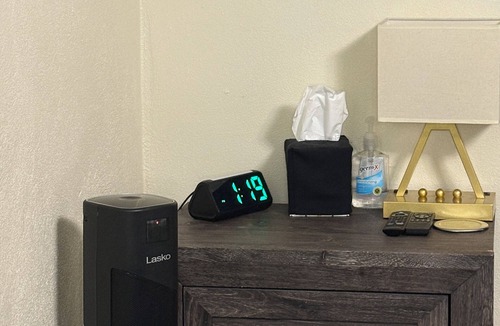 Overlea Apartment | Private Suite: Hotel Perks, Snacks & Fast WiFi near Baltimore & Top Hospitals