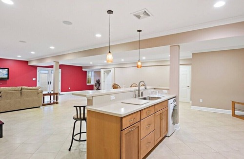 McLean House | Private Theatre | 6 bedrooms | Yoga Room | Luxury