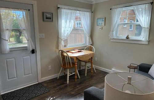West Quaco House | Quaco Cottages-The Paramatta