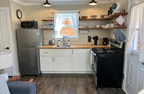 West Quaco House | Quaco Cottages-The Paramatta