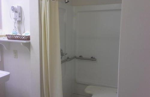 Hamilton Hotel | Quality Inn Hamilton