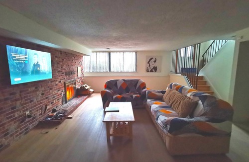 Columbia House | Quiet Columbia House, Mins to Trails/DC/Baltimore/BWI Airport