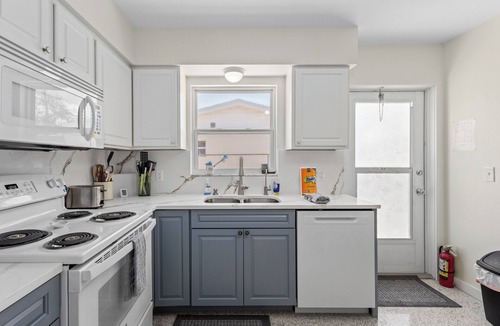 Holmes Beach Cottage | Quiet Nights of Quiet Stars on Anna Maria Island