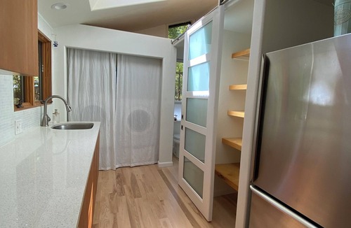 Western House | Quiet & Peaceful "Summers' Love" Retreat