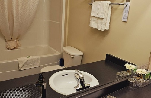 McBride Hotel | Raven's Nest Hotel
