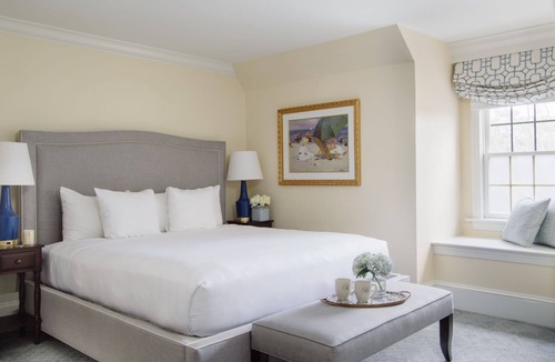 Country Club Estates Hotel | Rehoboth Beach Luxury Suite | Fireplace & Balcony