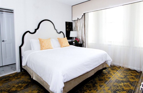 Kalorama Heights Hotel | Relax in Boutique Room Perfect for DC Exploration Near Embassies