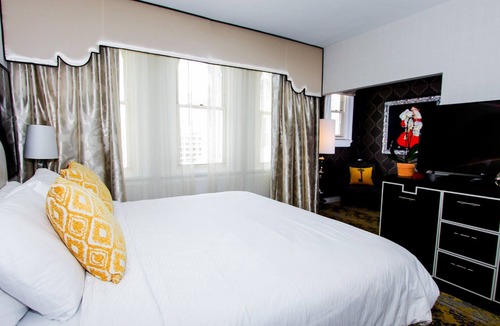 Kalorama Heights Hotel | Relax in Boutique Room Perfect for DC Exploration Near Embassies