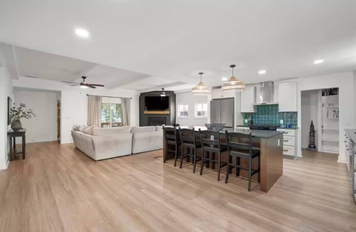 Beaufort Cottage | Relax under the Shade of a Live Oak! MCRD Paris Island and MCAS 10 Minute Drive