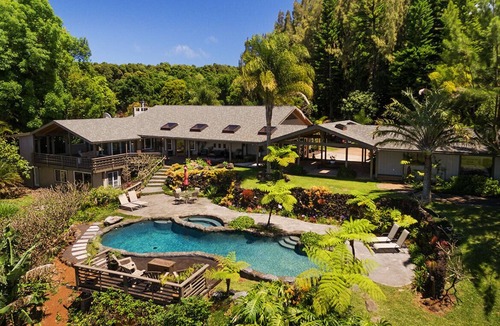 Makawao Apartment | Relaxing Hawaiian Suite for a Romantic Getaway in the Upcountry of Maui!