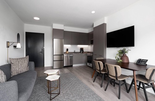 Truxton Circle Apartment | Reside NoMa, a Wyndham Residence