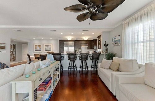 Diamond Beach Condo | Residence 101 at The Grand