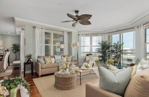Diamond Beach Condo | Residence 509 at The Grand