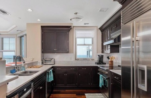 Diamond Beach Condo | Residence 902 at The Grand