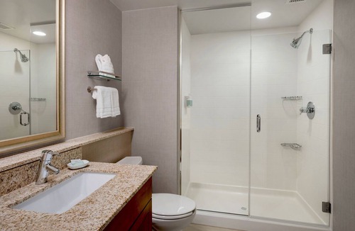 Fairfax Hotel | Residence Inn Fairfax City