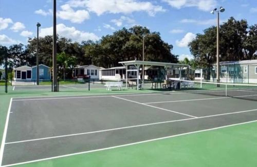 Braden River Cottage | Resort Cottage w/Golf Cart Included + Full Amenity Access - Sleeps 6