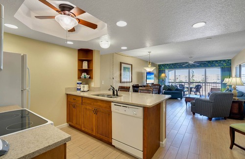 Cocoa Isles Condo | Resort on Cocoa Beach - 2-Bedroom Ocean View - Best Resort in Cocoa Beach, FL