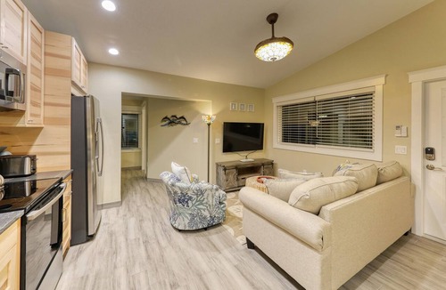Anna Maria Resort | Resort-Style Ground Floor 3BR Pelican Suite, Heated Pool/Spa, Lakefront