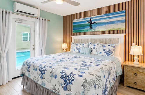 Anna Maria Resort | Resort-Style Ground Floor 1BR Pelican Suite, Heated Pool/Spa, Lakefront