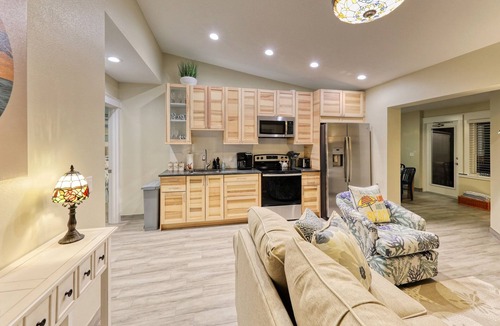 Anna Maria Resort | Resort-Style Ground Floor 2BR Pelican Suite, Heated Pool/Spa, Lakefront
