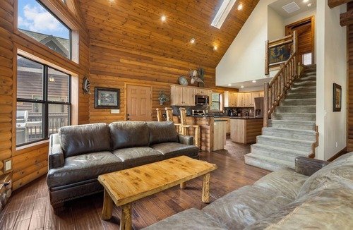 Lampe Ski Chalet | Resort-Style Lakefront Family Reunion Spot | 25+ Amenities & Room for Everyone
