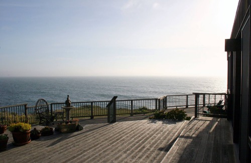 Stewarts Point House | RIGHT ON THE OCEAN BLUFF with Romance and Luxury: When ONLY THE BEST Will Do.