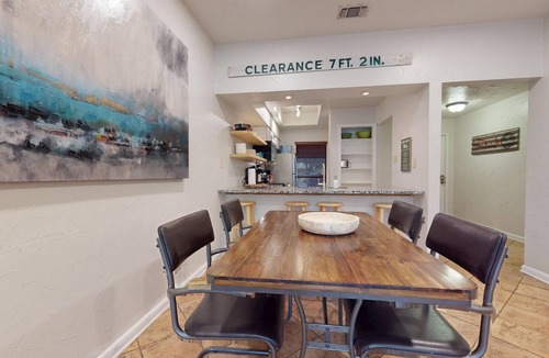 New Braunfels Condo | River City Resorts: CW C112 : Free Tubes with Rental!