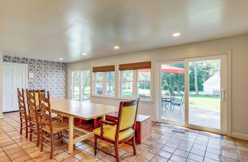 Allen House | Riverfront Gem w/Fire Pit in Eden