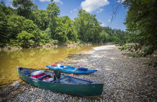 Eureka Springs RV Rental | Riverfront Treehouse Camp
