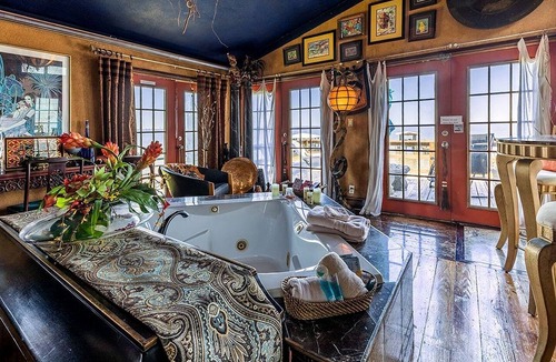 Bacliff Cottage | Romantic Open-Concept Couples Suite with Private Jacuzzi & Balcony Views in Bacliff, Texas