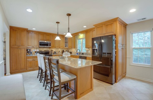 Maryland City House | Room to Work & Relax! Laurel Home w/Office, Yard