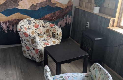 Dedham House | Rustic studio apartment in a barn
