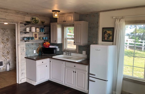 Marsing Cabin | Rustic Updated Cabin located on the Cliffs of the Snake River