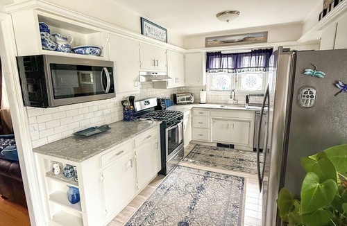 North Patchogue House | RYDER CUP ACCOMMODATION Central Location, <26 miles from Bethpage Black