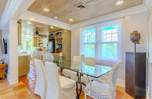 Indian Beach Sapphire Shores House | Sarasota Botanical Garden 3Br Retreat - Near Bay