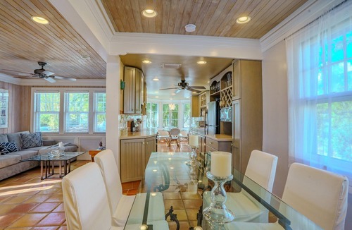 Indian Beach Sapphire Shores House | Sarasota Botanical Garden 3Br Retreat - Near Bay