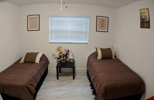 Downtown House | Sarasota Downtown All Inclusive Town house !!!
