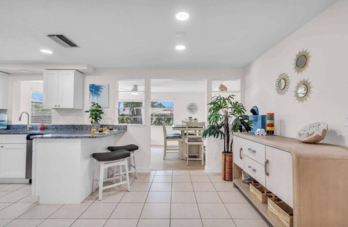 Sarasota Springs House | Sarasota Sunhaven – Home Near Beaches!