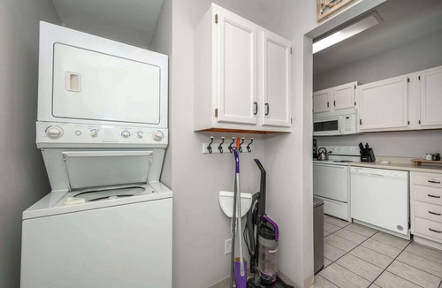 Old North Columbus House | Scholar’s Haven – Close to OSU!