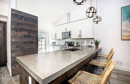 Leucadia House | Sea Bluff - Direct Beach Access