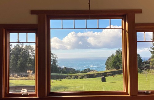 Little River Cottage | Sea Fox Lodge-Lux secluded & serene ocean view estate on 11 private acres.