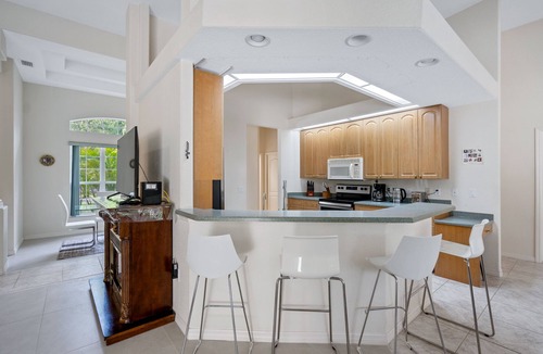 Laurel Villa | Sea Glass Serenity, 3+2, Nokomis Beach, Heated Pool